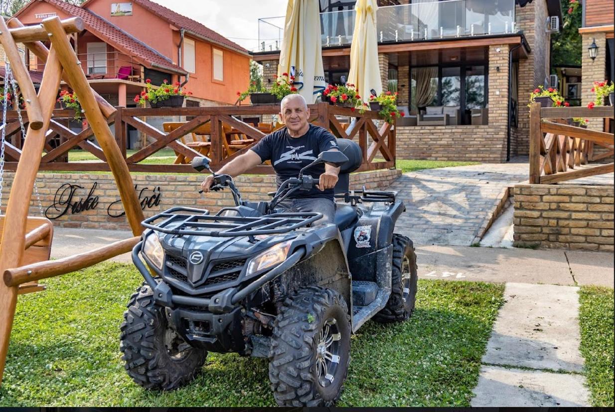 Apartmani Tiske Noci Bečej Dış mekan fotoğraf