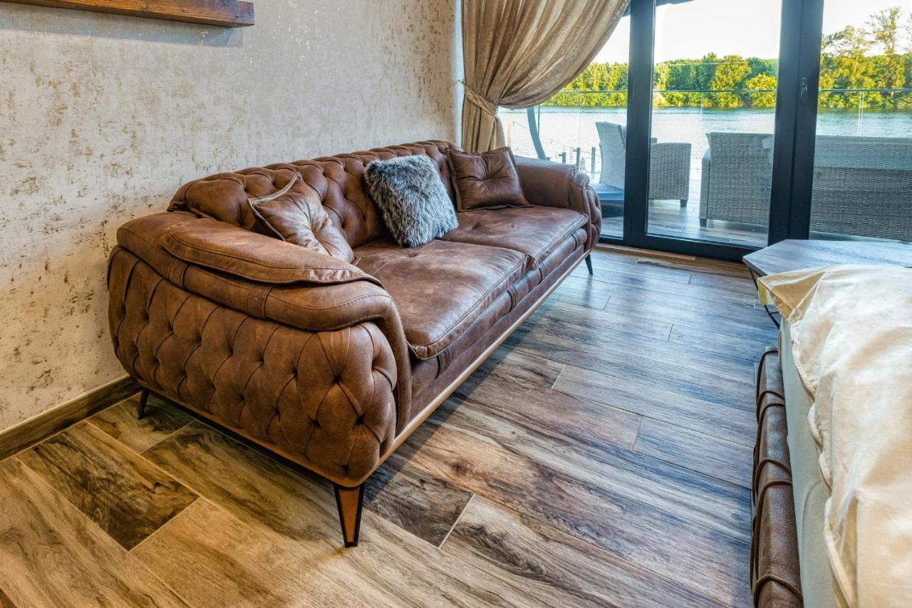 Apartmani Tiske Noci Bečej Dış mekan fotoğraf