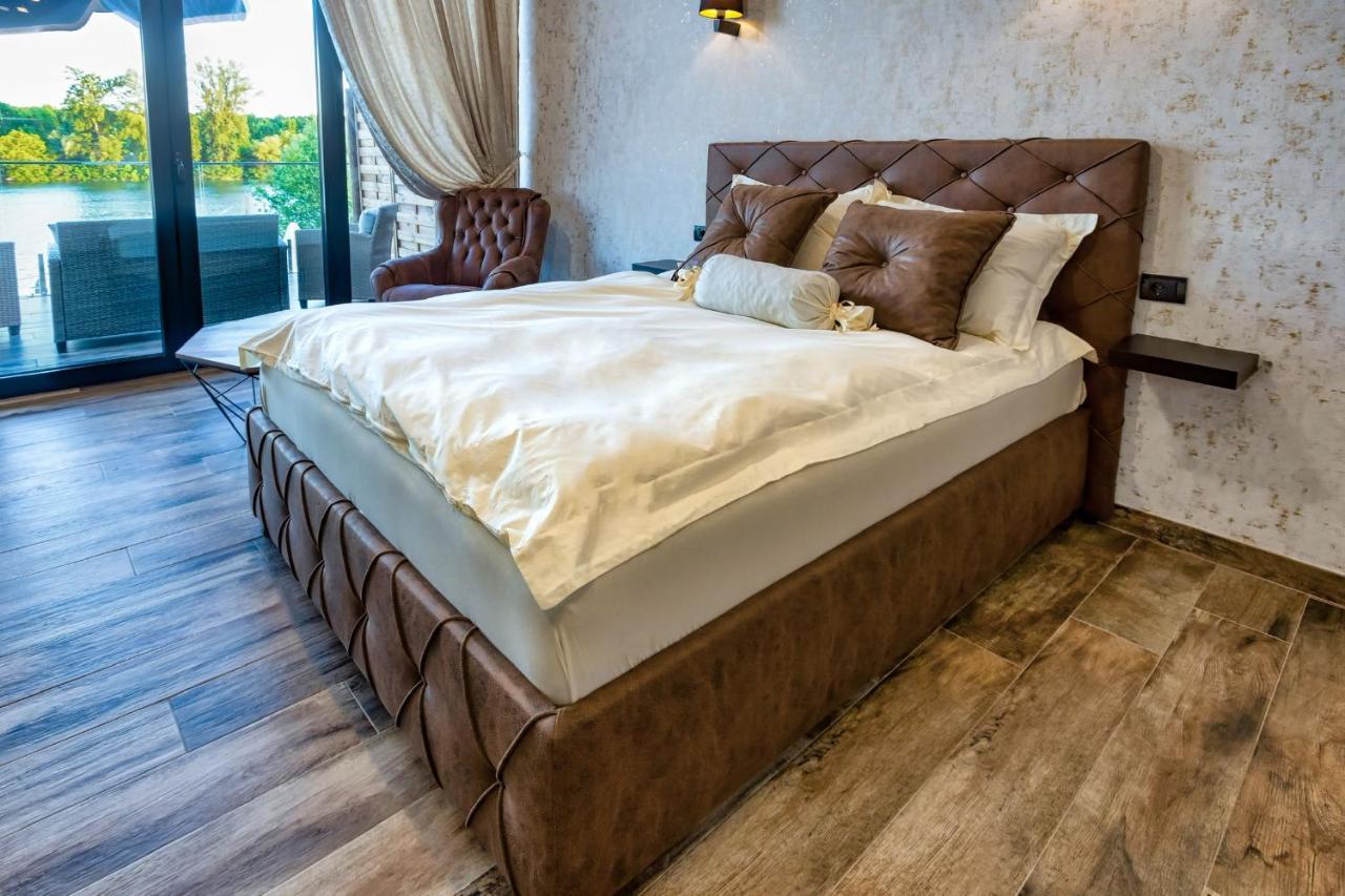 Apartmani Tiske Noci Bečej Dış mekan fotoğraf