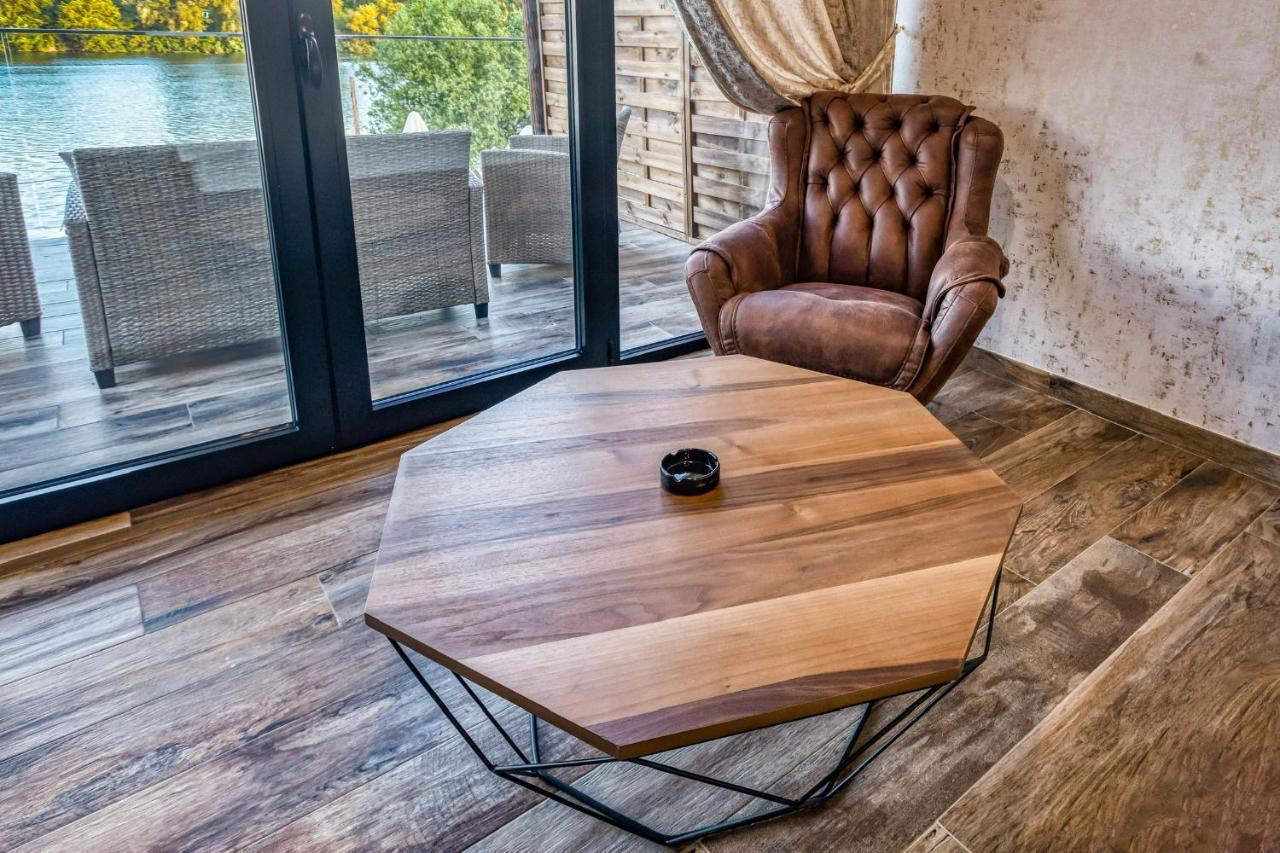 Apartmani Tiske Noci Bečej Dış mekan fotoğraf